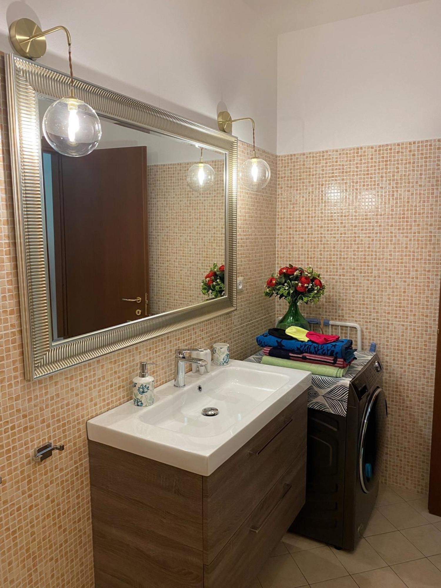 Le Foglie Di Lubo Appartement Aulla Buitenkant foto
